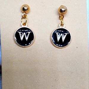 ‼️B2G1 W Initial Earrings, New